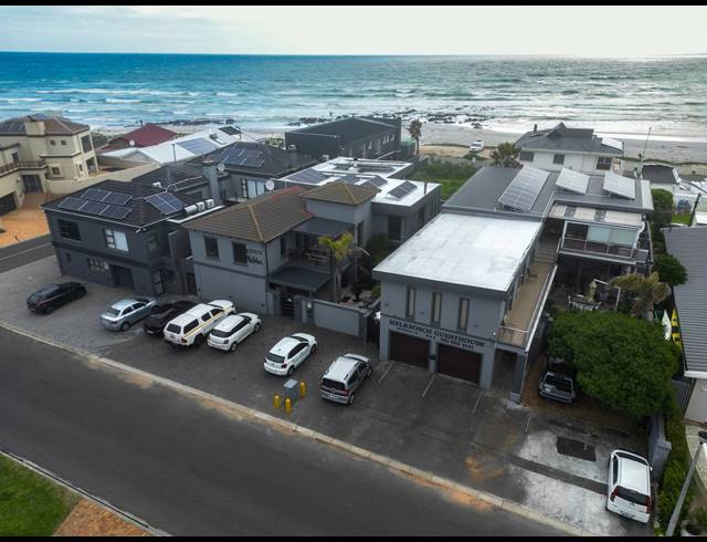 456M² GUESTHOUSE FOR SALE IN MELKBOSSTRAND CENTRAL